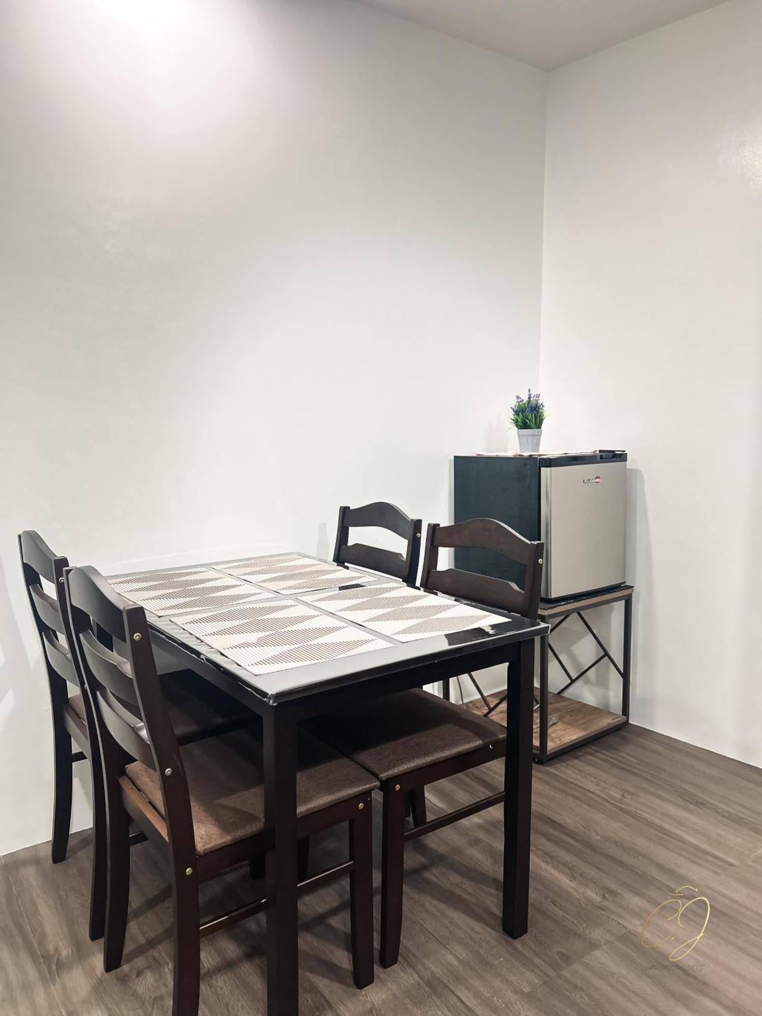 Cj Apartments 오롱가포 외부 사진